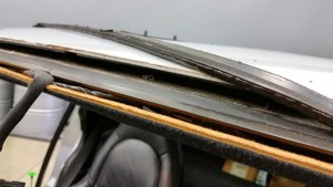 2001 Chevrolet Corvette Windshield Replacement
