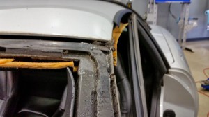 2001 Chevrolet Corvette Windshield Replacement