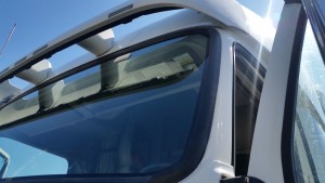 2010 Volvo Truck VN Series Windshield Replacement 