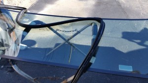 2010 Volvo Truck VN Series Windshield Replacement 