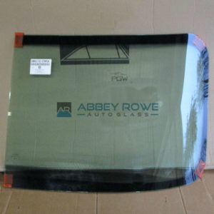 Freightliner Cascadia Windshield Replacement